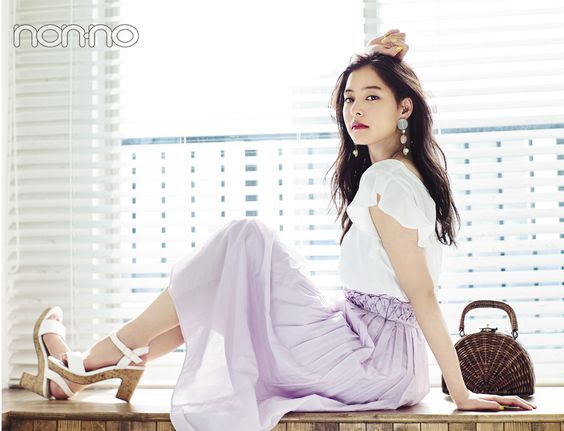 春夏　流行　穿搭